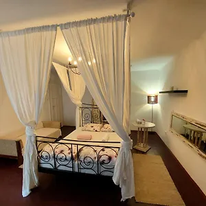  Apartman Purple Romantic